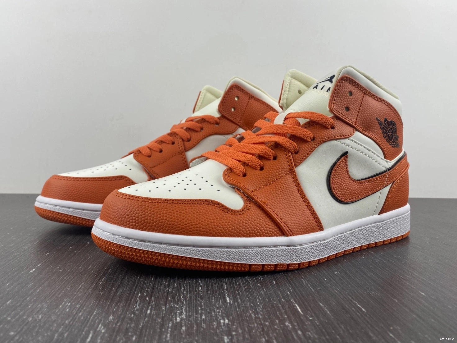 SE Jordan Mid Sport Spice 1 DV1302-100 Air 1223